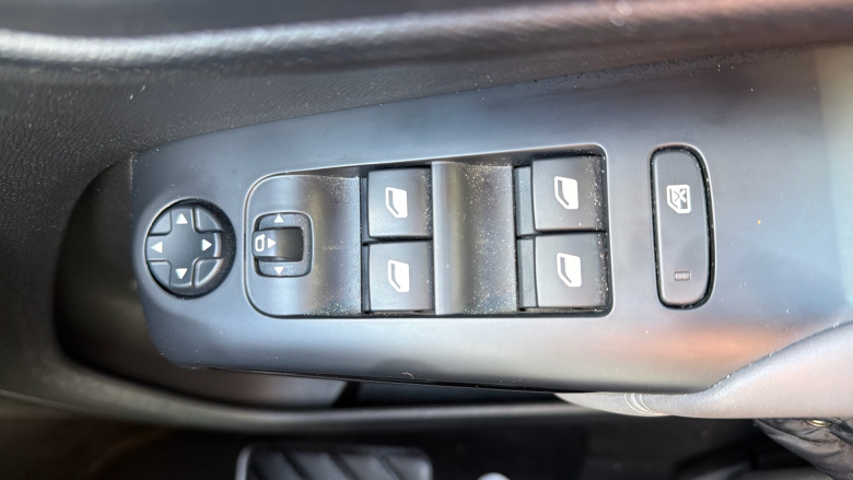 Citroen C5 Aircross 1.2 PureTech 130 Flair Plus 5dr Petrol Hatchback